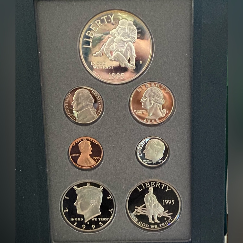 1995-S Prestige Set 1995 (Civil War Dollar & Half Dollar) also 1995-S Proof Set
